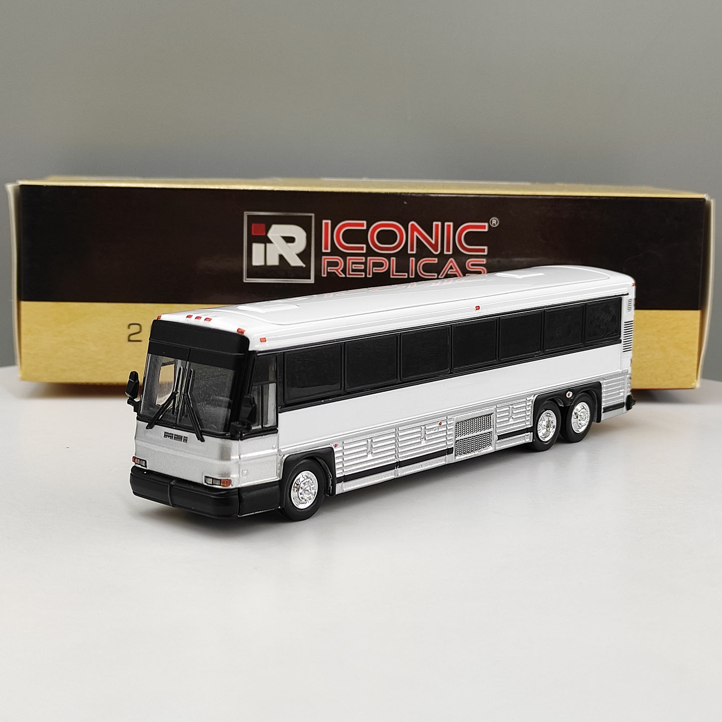 Diecast IR 1:87 Scale Vintage  - Vintage Collection Haul review and price